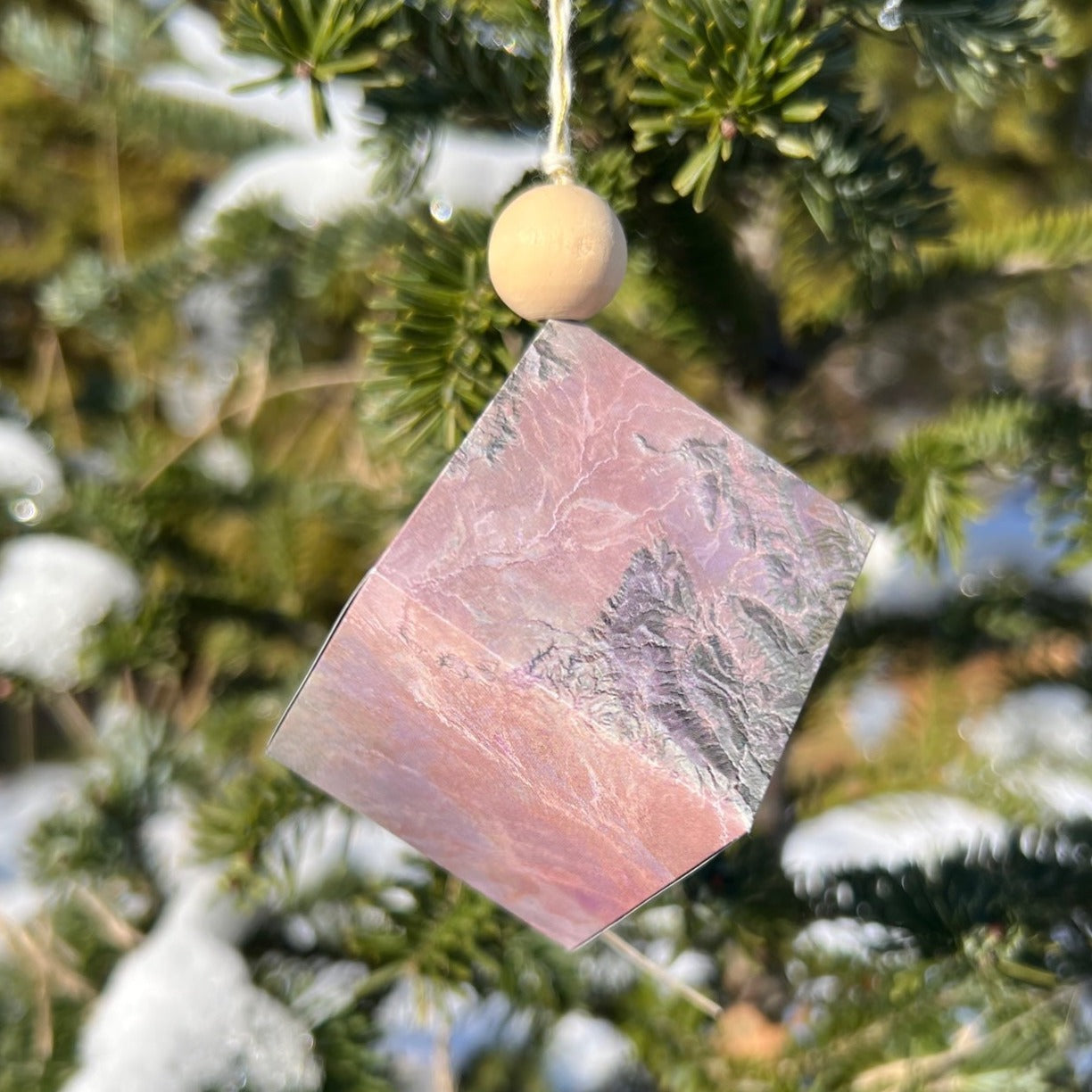 Geometric Map Ornaments