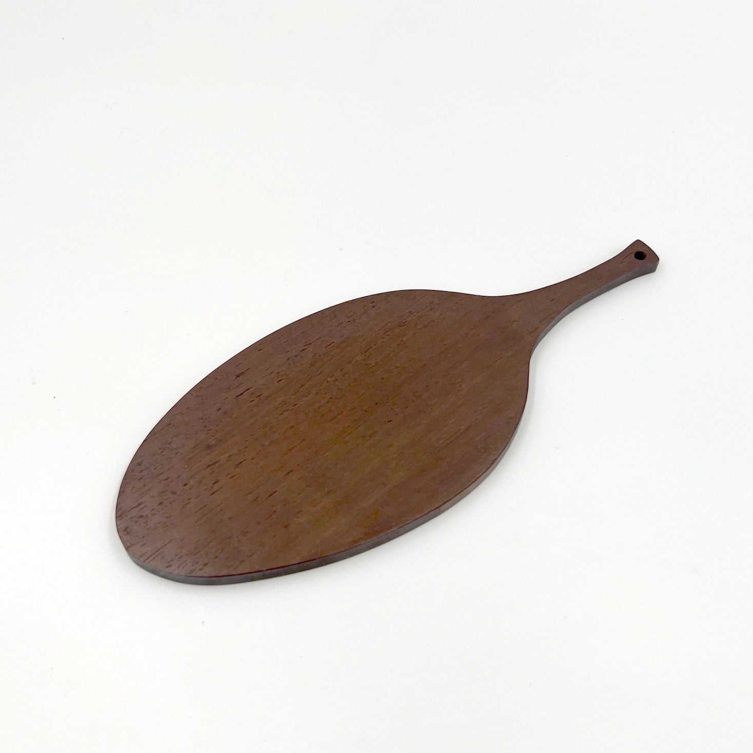 Charcuterie Board in Walnut