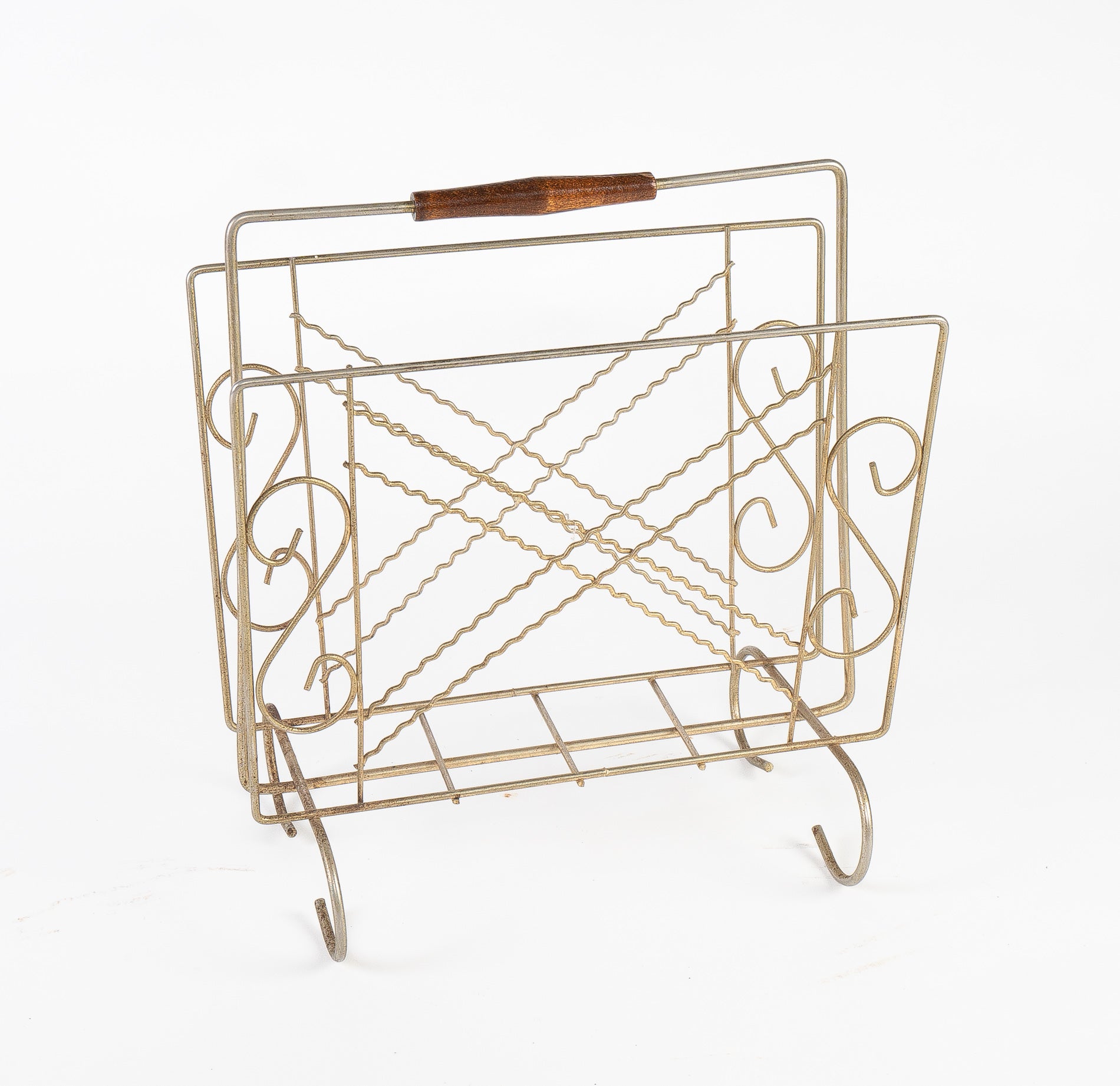 Vintage Magazine Holder with Wooden Handle – Venn + Maker