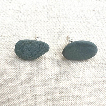 Gray Beach Stones Earrings - small I