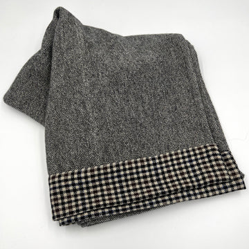 Throw Blanket - gray