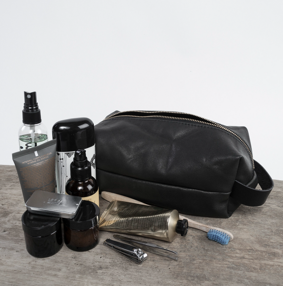Leather Dopp Kit - black
