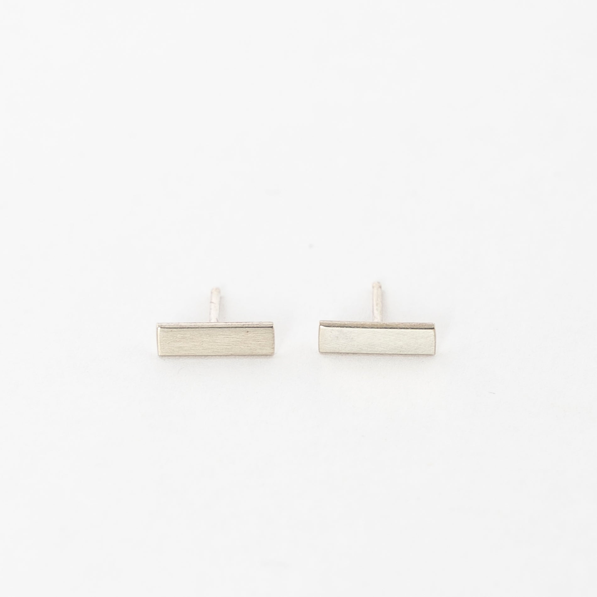 minimalistic bar stud earrings - sterling silver - hammered metal - women&#39;s jewelry - modern earrings