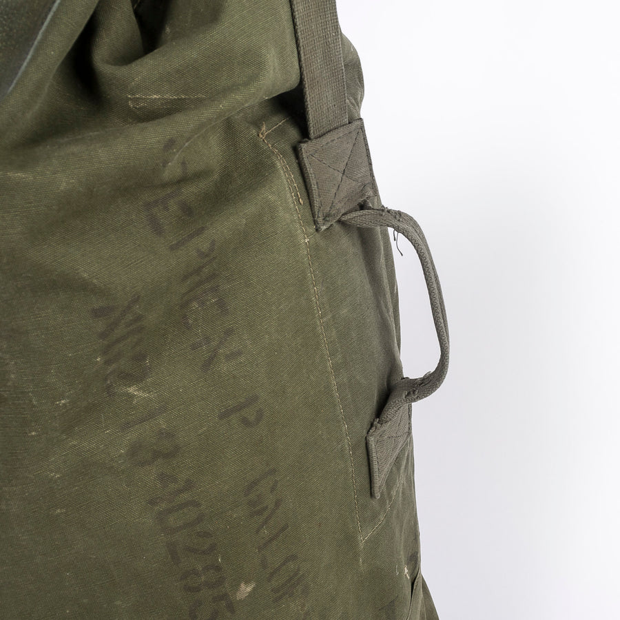 side handle on the US army duffle - travel bag - world war II - detail shot