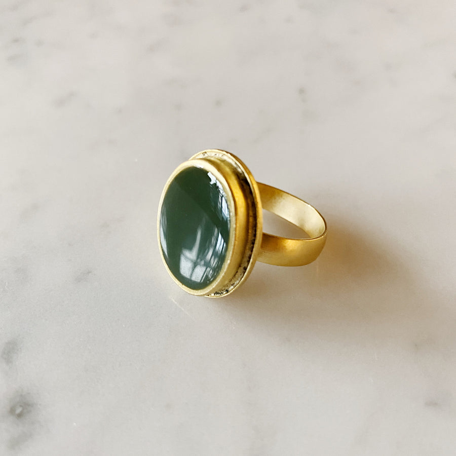 Adjustable Resin Pendant Ring - forest green