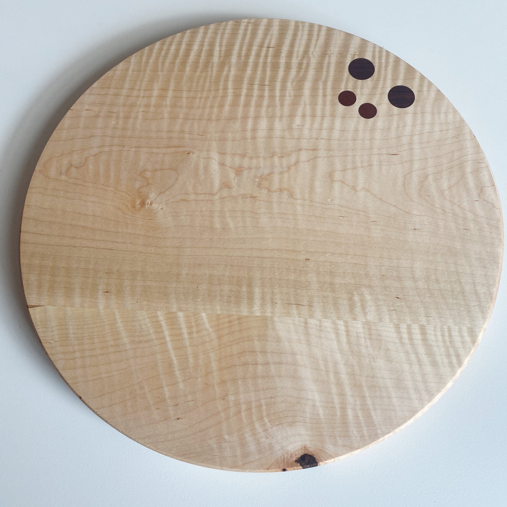 The Dot Series Serving Boards