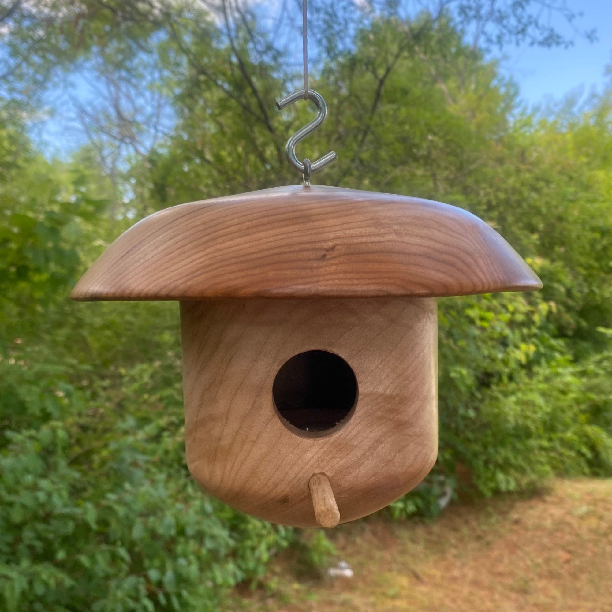 Birdhouse Wooden - round top