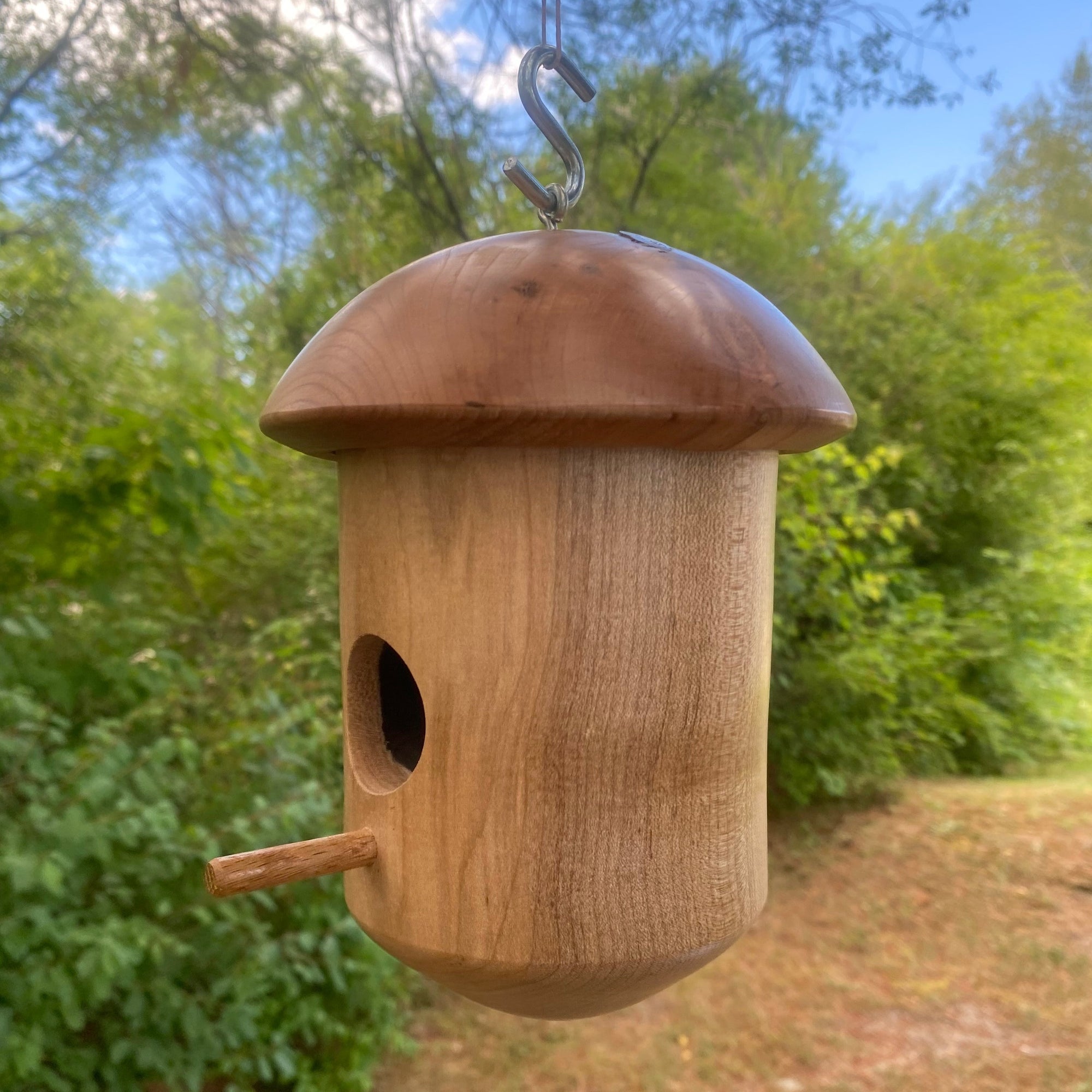 Birdhouse Wooden - round top